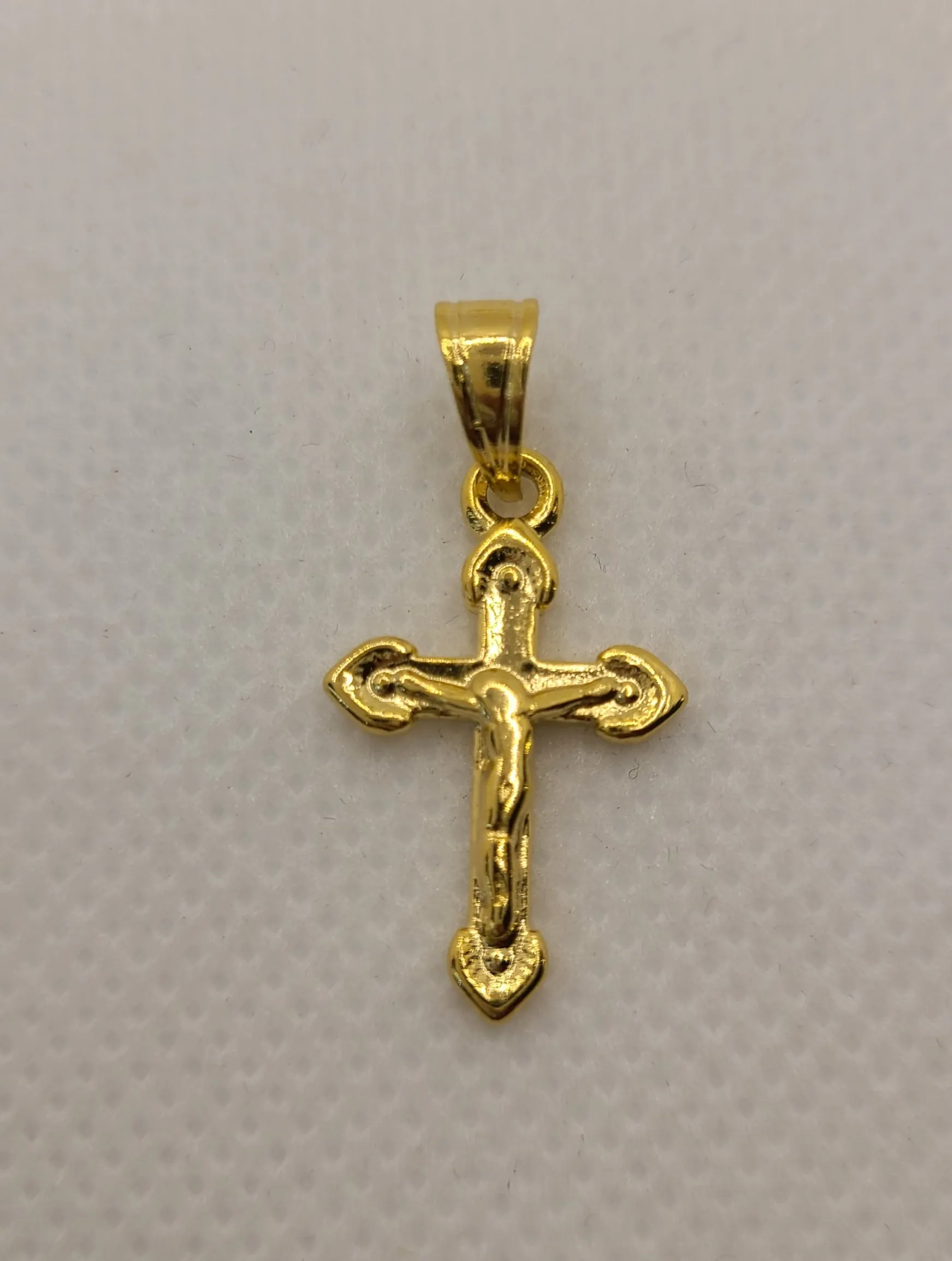 18k Gold plated cross pendant