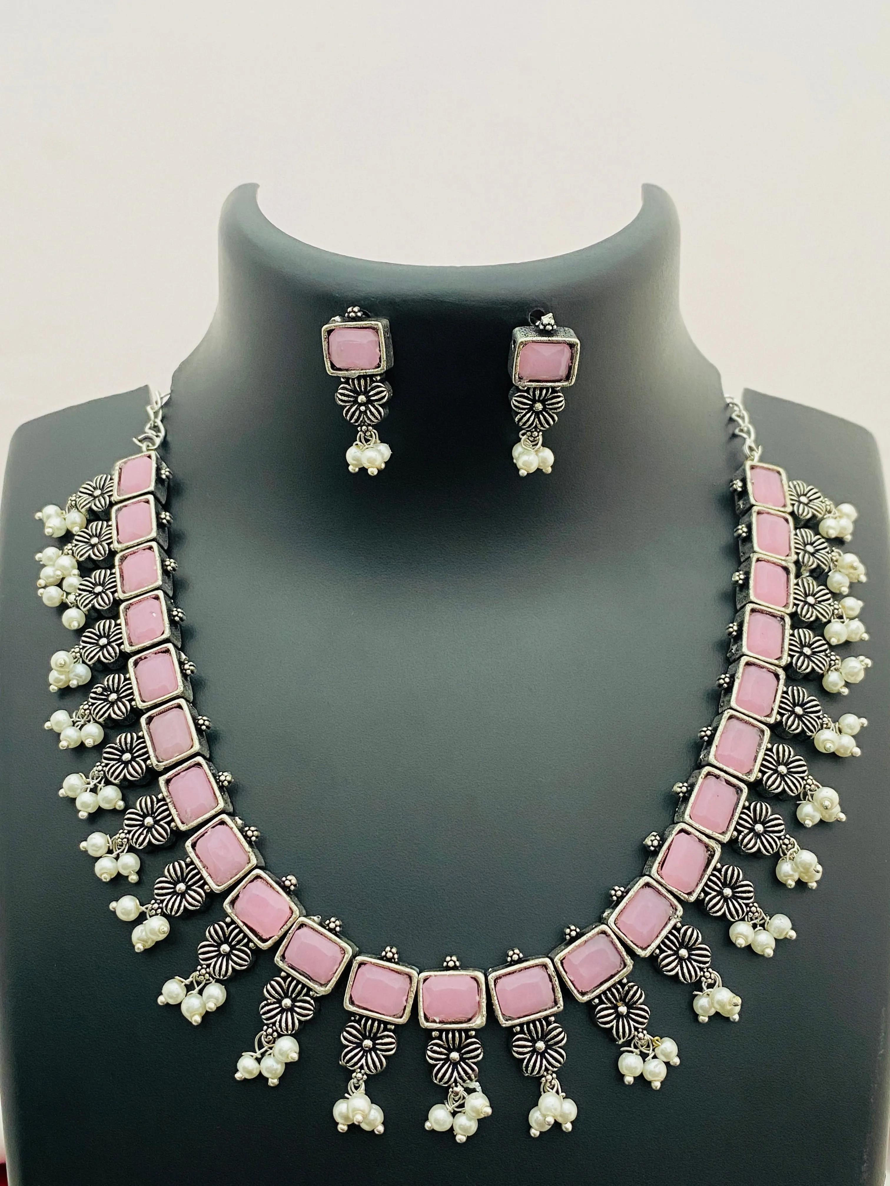 Attractive Light Pink Color Stone Beaded Floral Designed Silver Plated Oxidized Necklace Set With Earrings