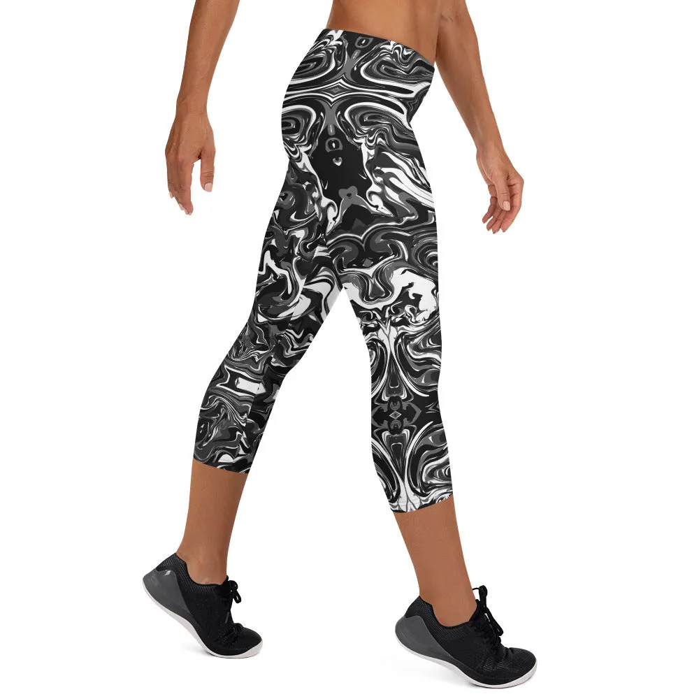 Black Marbled Capri Leggings, Marble Print Women's Abstract Capris Tights-Made in USA/EU