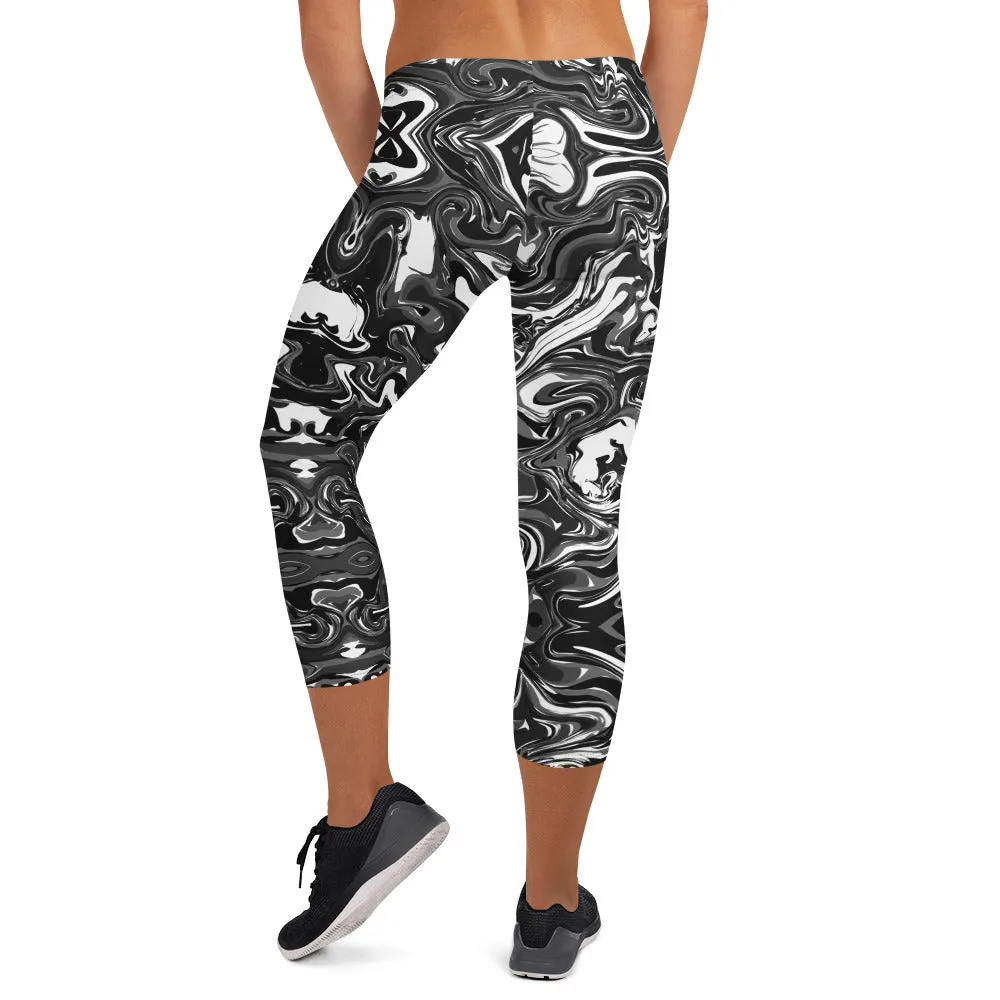 Black Marbled Capri Leggings, Marble Print Women's Abstract Capris Tights-Made in USA/EU