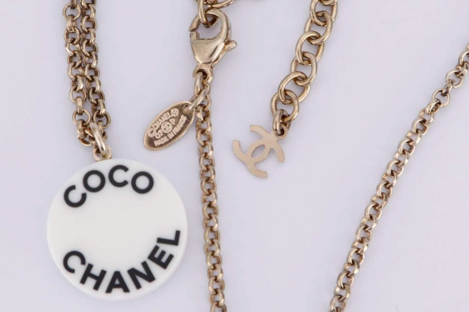 Chanel Coco Round White 07P Enamel Necklace