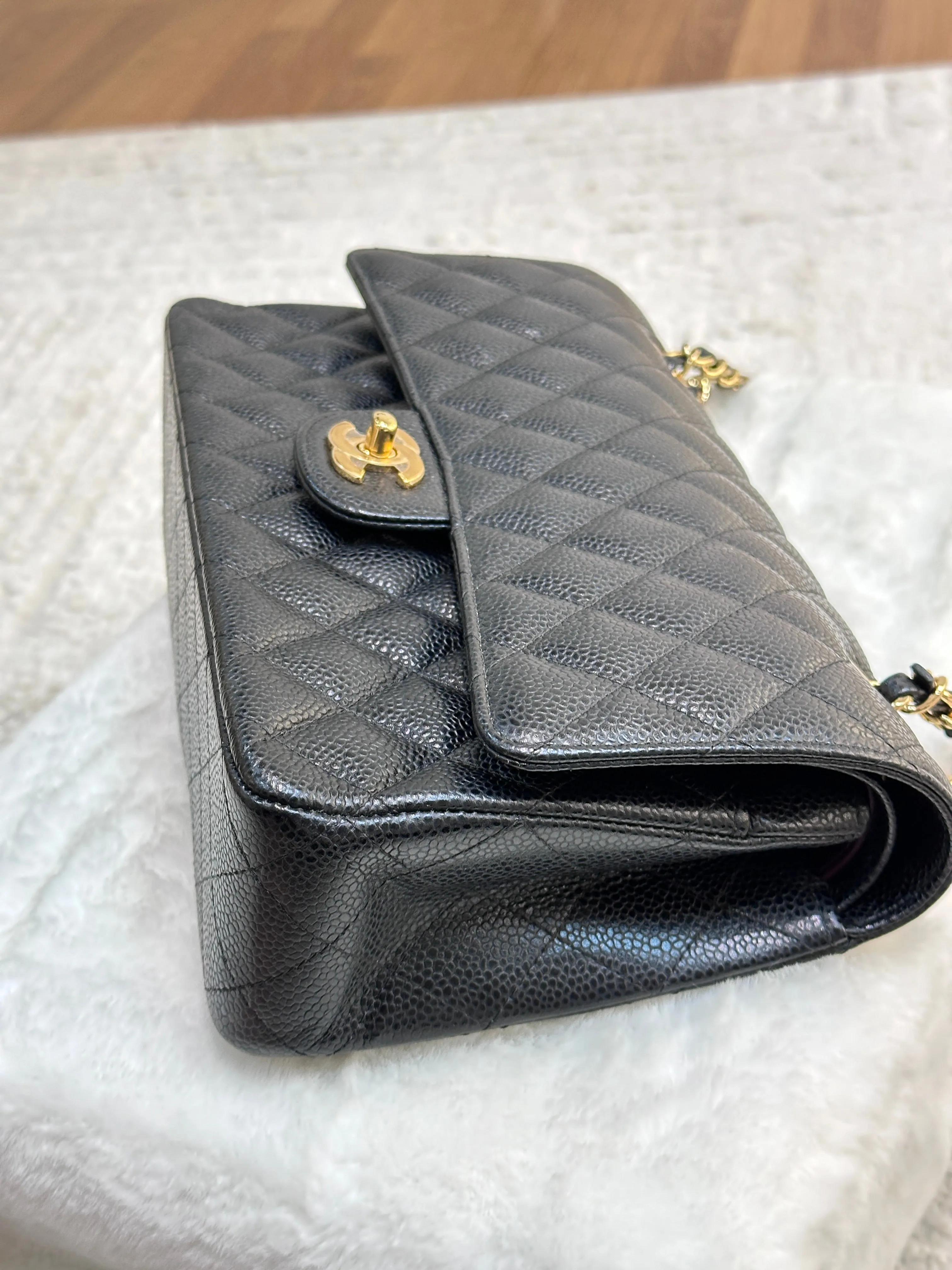 Chanel Medium Classic Caviar Double Flap Black GHW