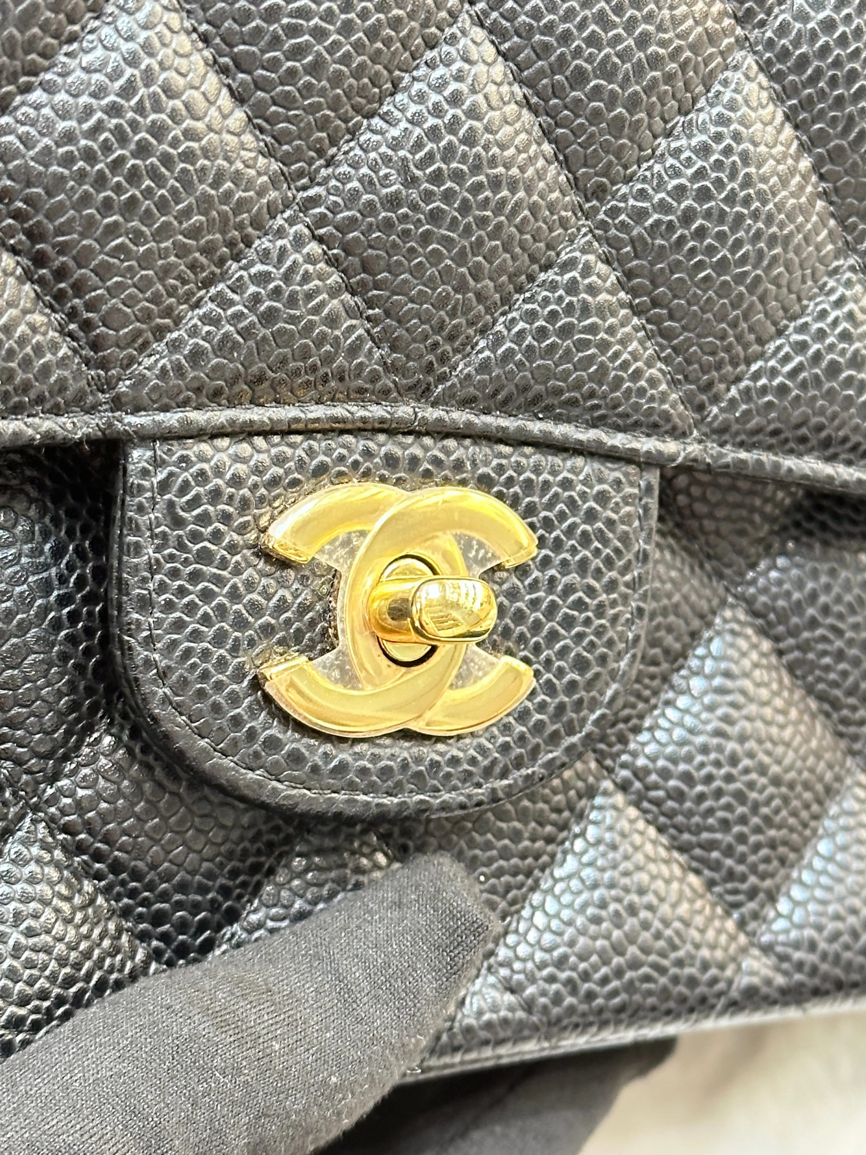 Chanel Medium Classic Caviar Double Flap Black GHW