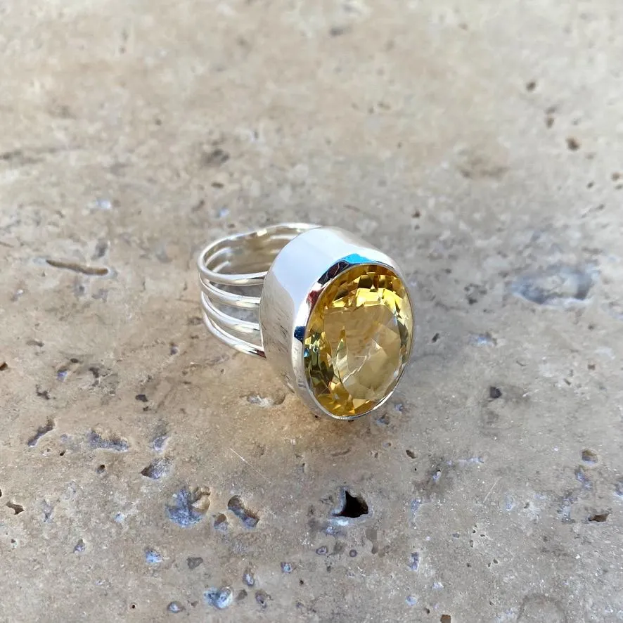 Citrine Ring - Lila