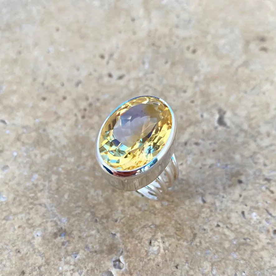 Citrine Ring - Lila