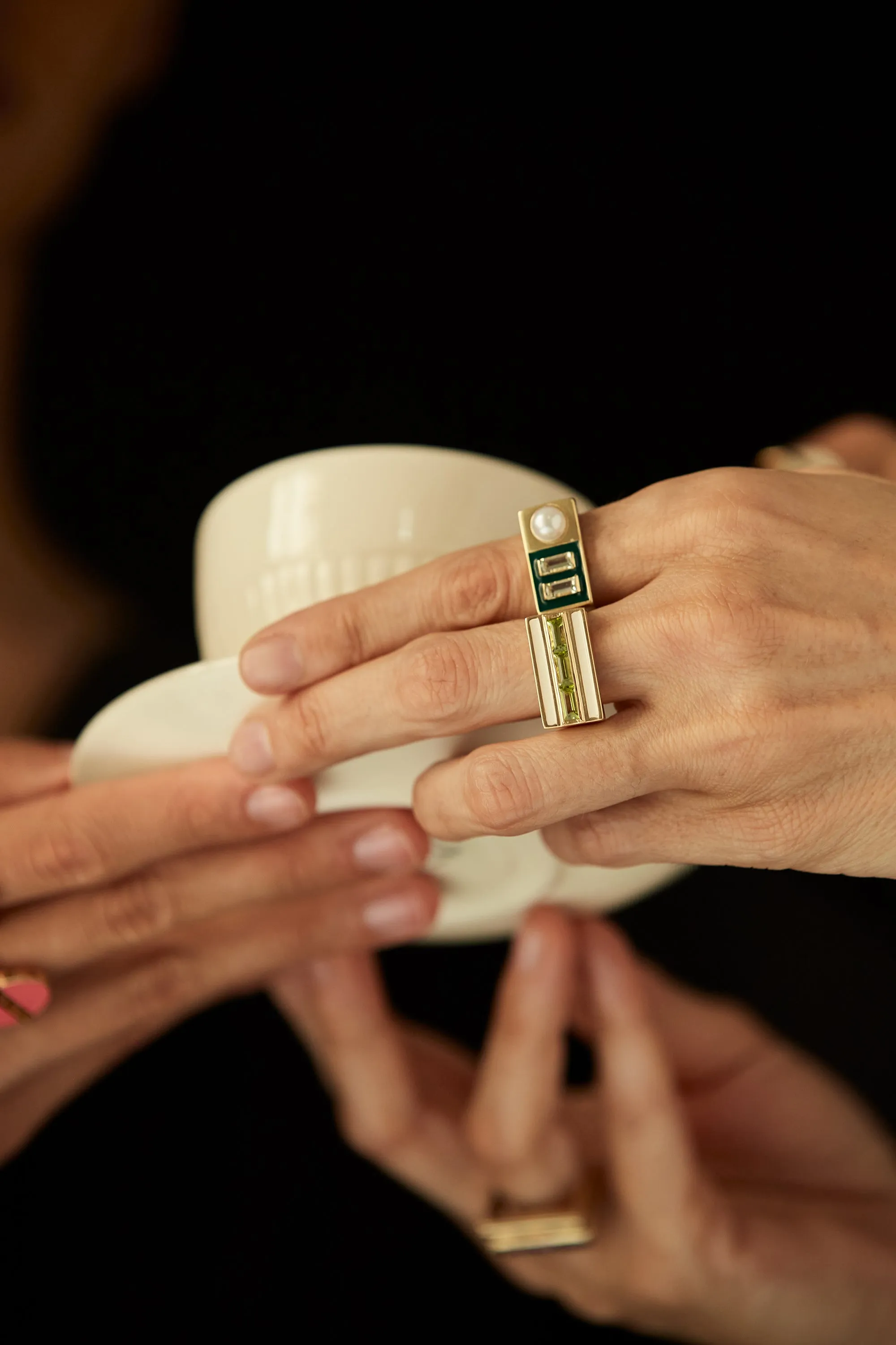 DECO CENTRAL PERIDOT RING