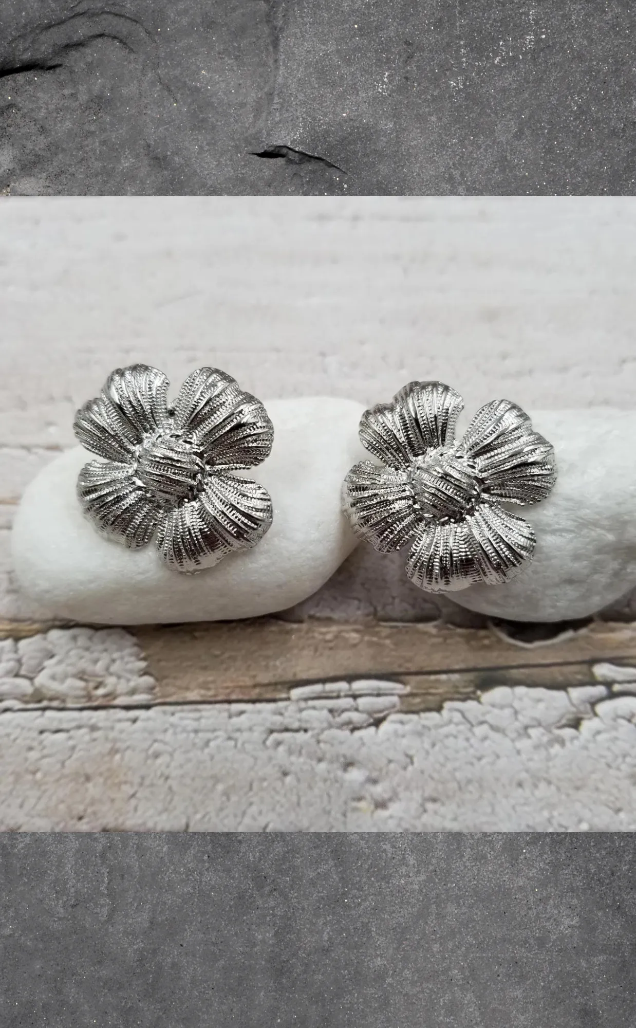 Flower Stud Earrings