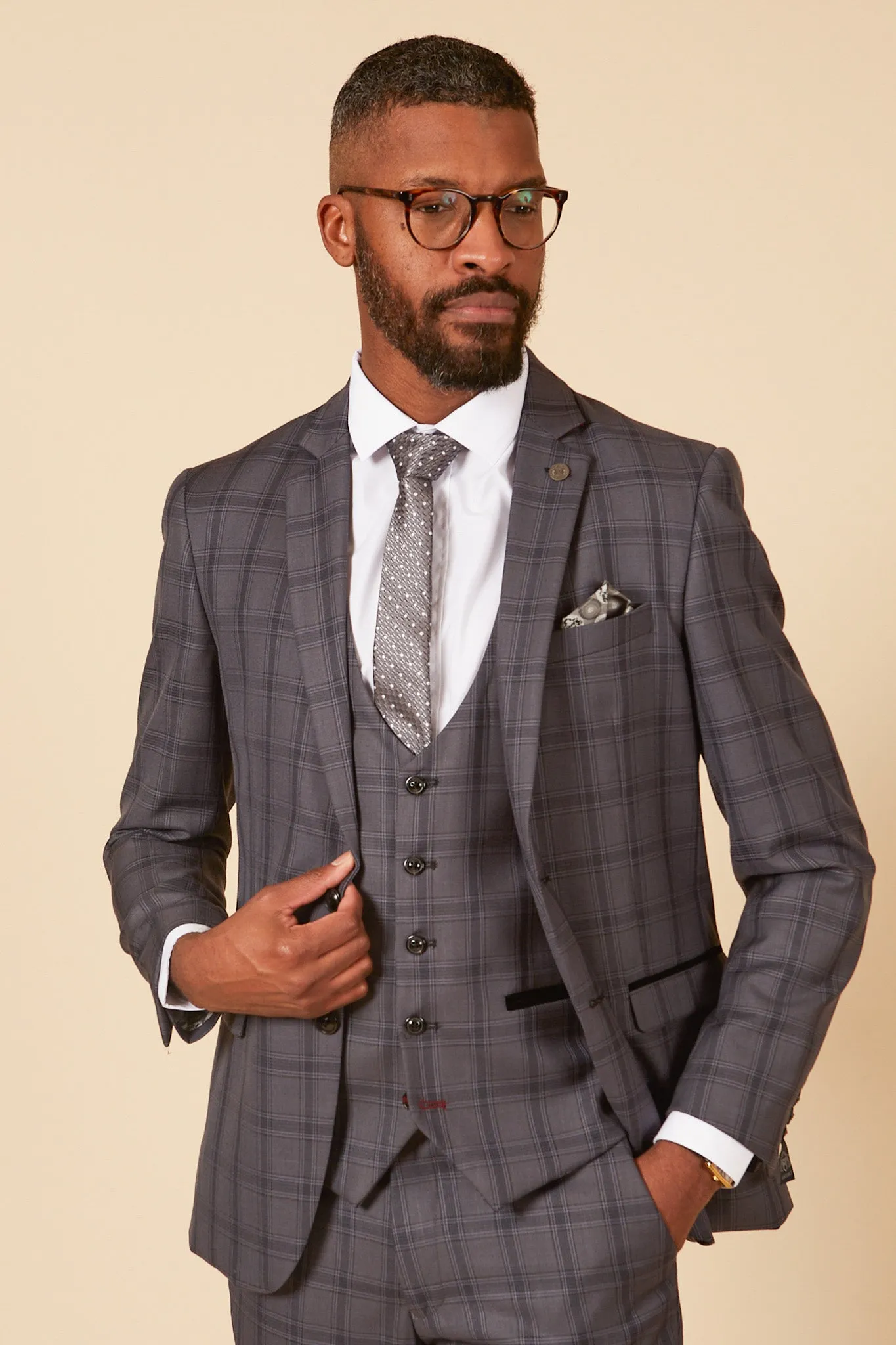 JOSE - Grey Check Three Piece Suit