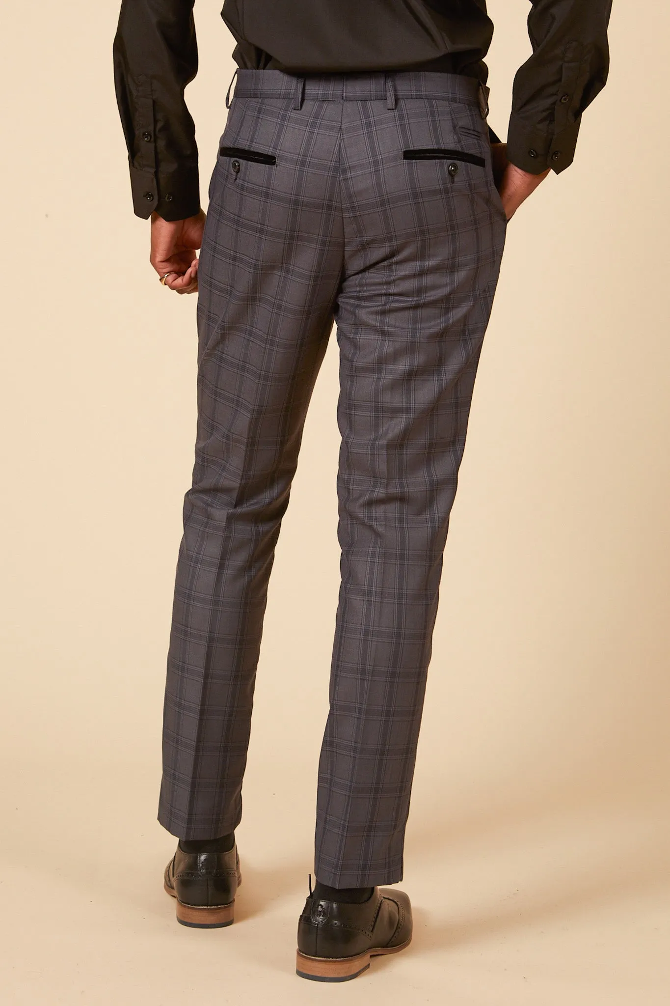 JOSE - Grey Check Three Piece Suit