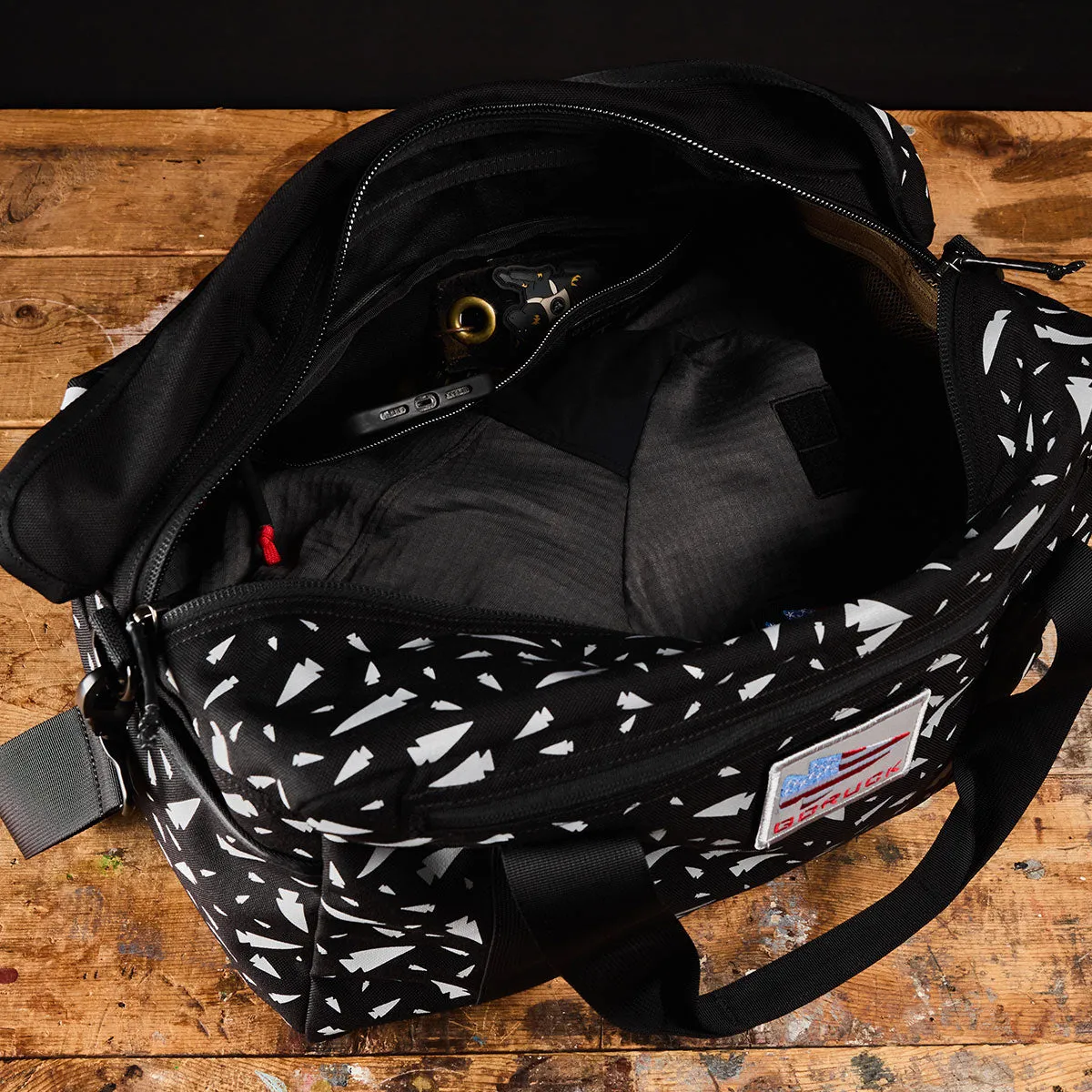 Kit Bag - 32L (Includes Shoulder Strap) - Reflective Spearhead