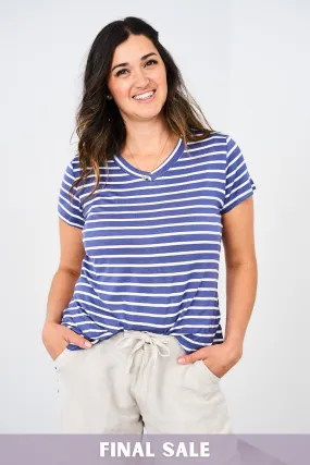 Latched Mama Printed V-Neck Nursing Tee 2.0 - Final Sale