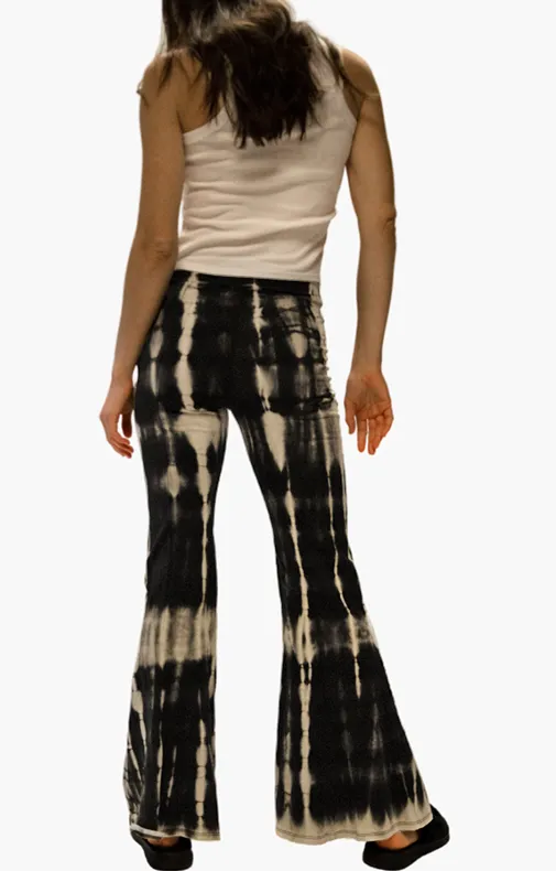 The Charlie: Women's Flared Pant